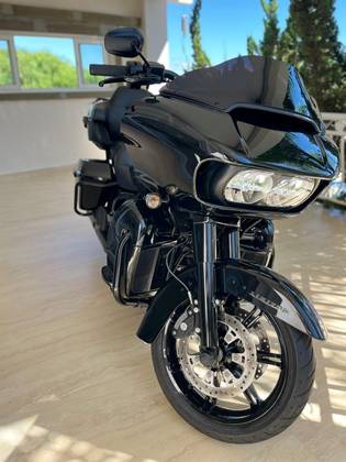 HARLEY-DAVIDSON ROAD GLIDE LIMITED 